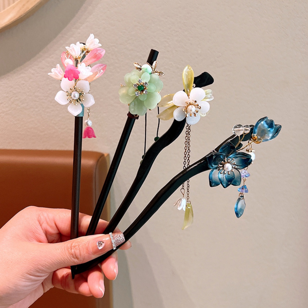 Wykwintne kwiatowe frędzle dre – Supply Florist recenzja i cena